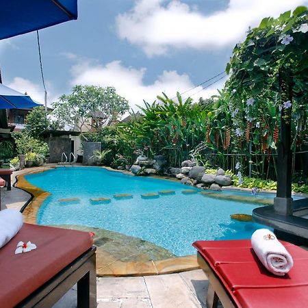 Yulia Village Inn Ubud Buitenkant foto