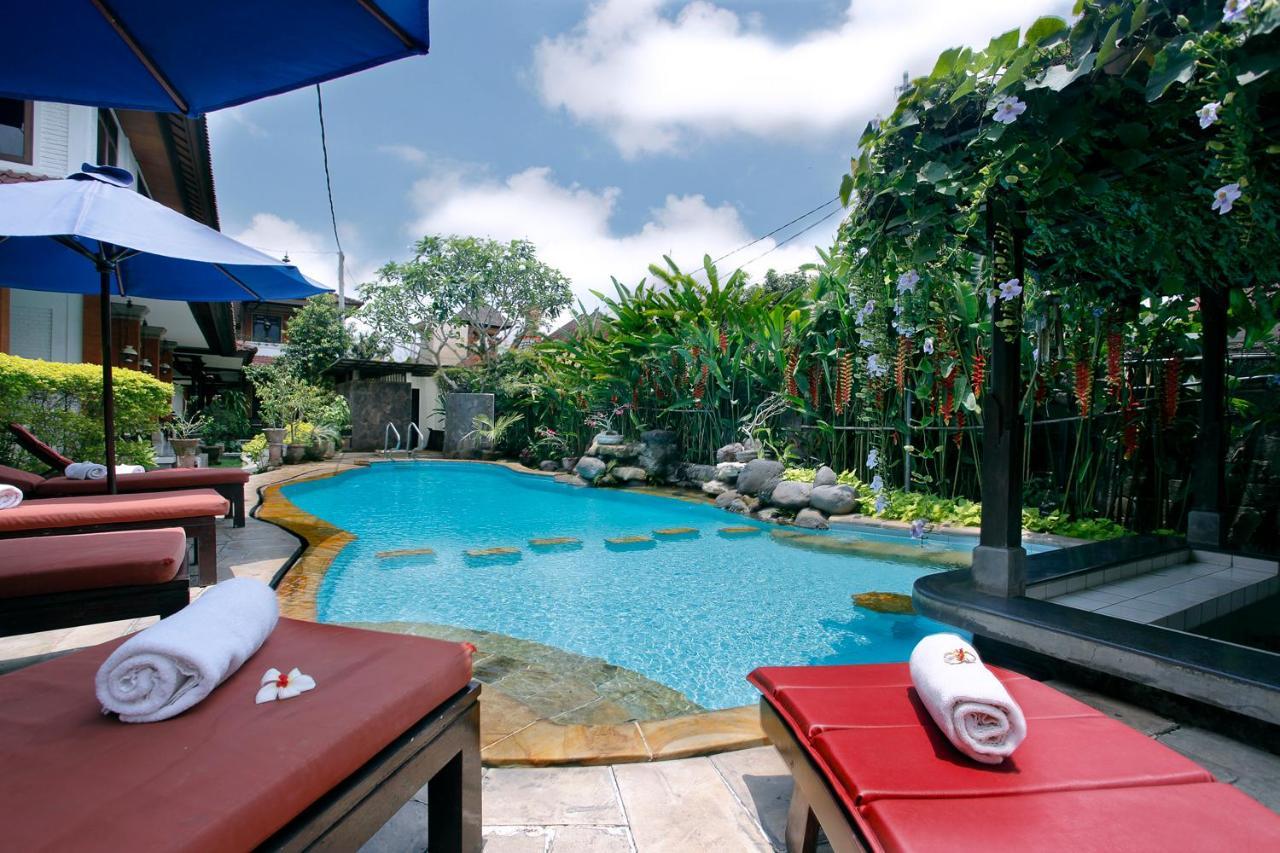 Yulia Village Inn Ubud Buitenkant foto